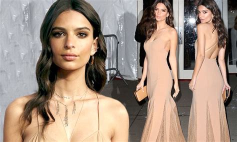 Emily Ratajkowski Shows Cleavage In Flesh Toned Gown At Amfar Gala In New York Daily Mail Online