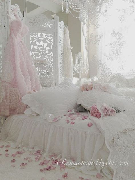 Get Inspired Online Fairytale Bedrooms Romantic Homes Shabby Chic