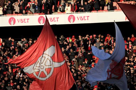 Mad Some Arsenal Fans React To London Rivals Recent Decision