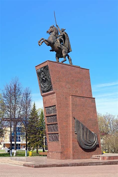 Monumento A Vasily Chapayev En Cheboksari Rusia Foto De Archivo