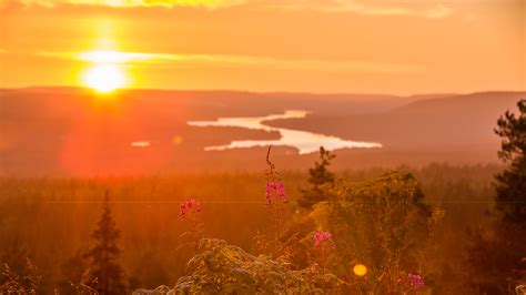 Finnish Lapland Land Of The Midnight Sun Visit Finnish Lapland