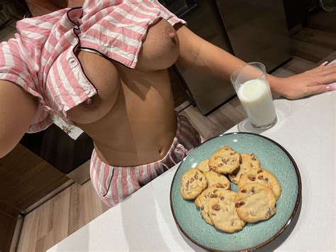 Tw Pornstars Pic Kiki Klout Twitter Milf Cookies Pm Dec