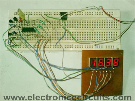 Pic 16f84 12 24 Hour Digital Clock Circuit And Programming Electronic