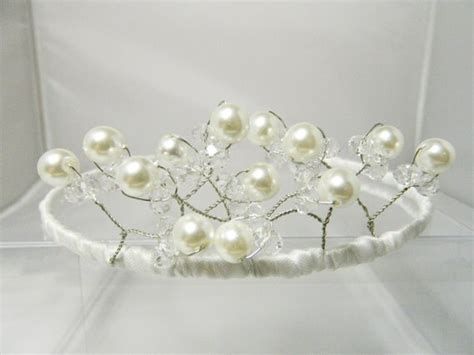 Swarovski Crystal White Pearls And Crystals Tiara