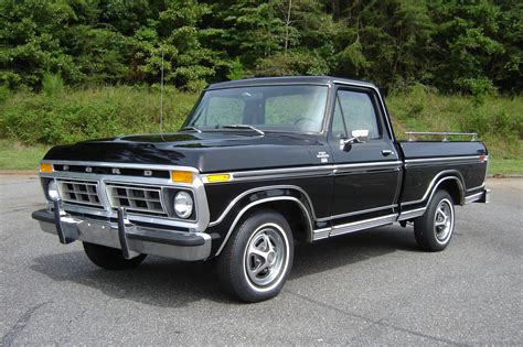 77 Ford F100 Custom