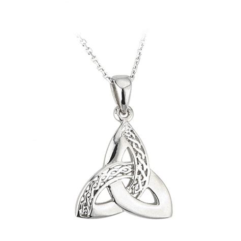 Solvar Sterling Silver Celtic Trinity Knot Necklace W Chain American Box