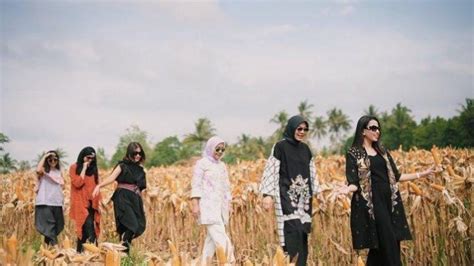 Ladang Jagung Di Jogja Ini Jadi Spot Foto Hits Di Media Sosial