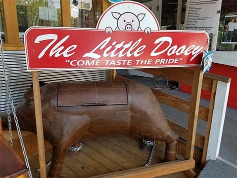 View pictures of each dog friendly restaurant and read reviews of other guests with dogs here. Starkville MS: Best Places to Eat In Every SEC Town | One ...
