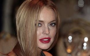 EGO Lindsay Lohan tem sua liberdade condicional revogada notícias de Famosos