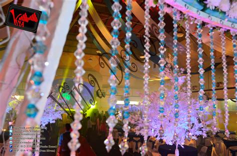 Mereka yang diselamatkan ini ditempatkan di tempat dewan serbaguna iaitu di pusat komuniti sentul perdana, pusat komuniti setiawangsa, dewan serbaguna alam damai dan dewan serbaguna tasik ampang hilir. Vina Canopy & Decor: A Truly Magical Winter Wedding Dinner ...