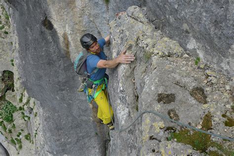 Technical Summer Alpine Climbing Midgard Experience