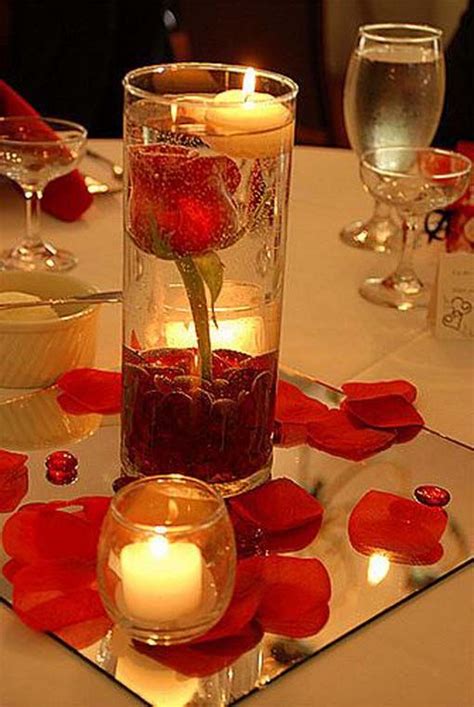Simple Red Wedding Centerpieces
