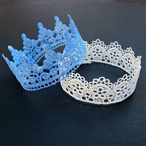 Lace Crown Diy Diy Tiara Make A Crown Diy Crown Crown Crafts