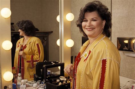 Kt Oslin Country Singer Of 80s Ladies Fame Dead At 78