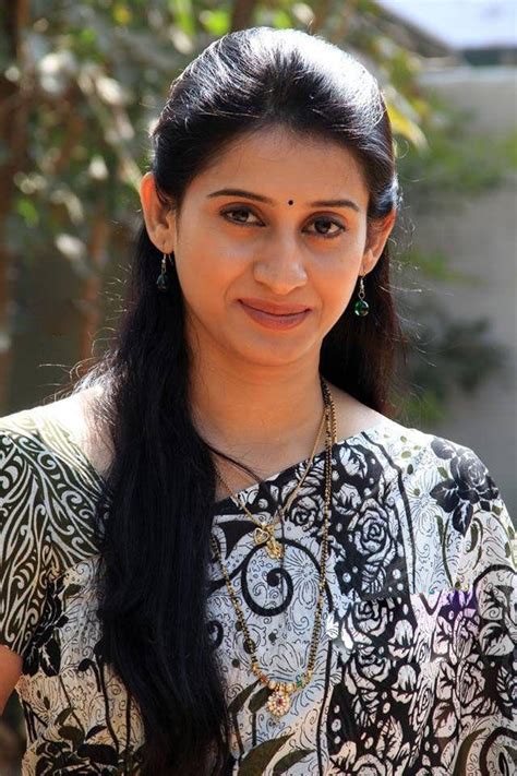 Side Actress Meena Kumari Spicy Photos