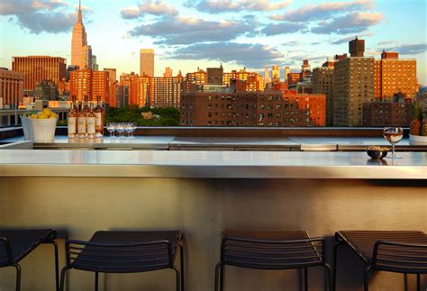 9 Spectacular Rooftop Bars You Need To Hit Up For Nyc Happy Hour Asap
