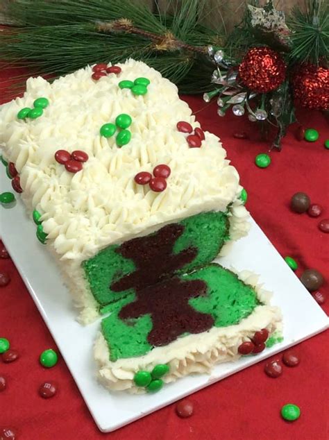Unexpected guests and no christmas cake to serve? Hidden Mickey Loaf Cake - Festive Christmas Loaf Cake Recipe