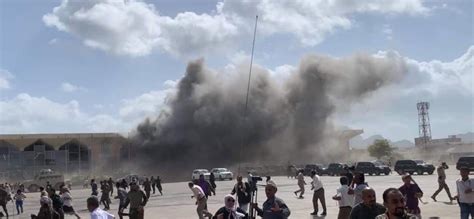 Aden International Airport Attacked As New Yemeni Government Arrives