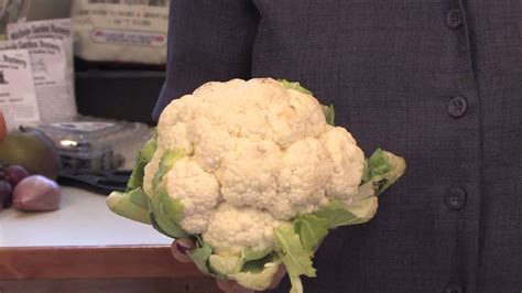Gardening Lessons How To Grow Cauliflower Youtube