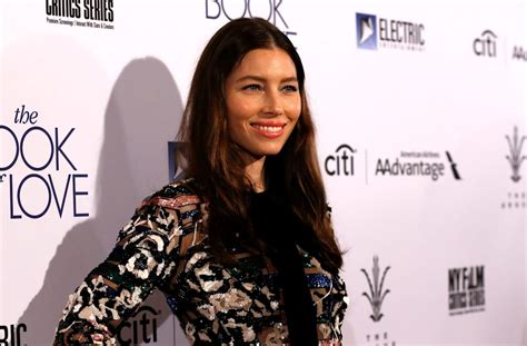 Jessica Biel Restaurant Partners Sued By Employees Over Tips Compensation