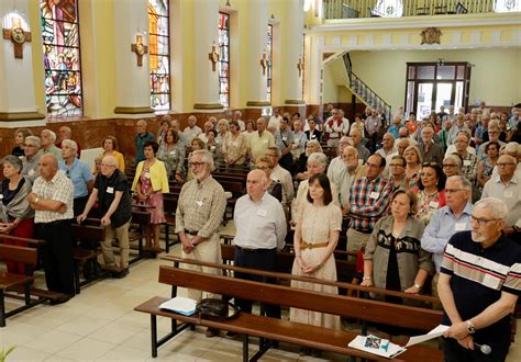 Un Centenar De Seminaristas Se Re Nen En Cambados Por El Aniversario