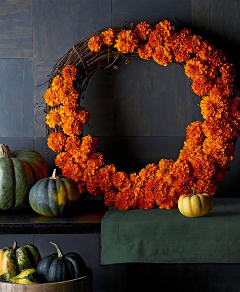 50 Easy Fall Decorating Projects Fall Decorating Projects Wreaths