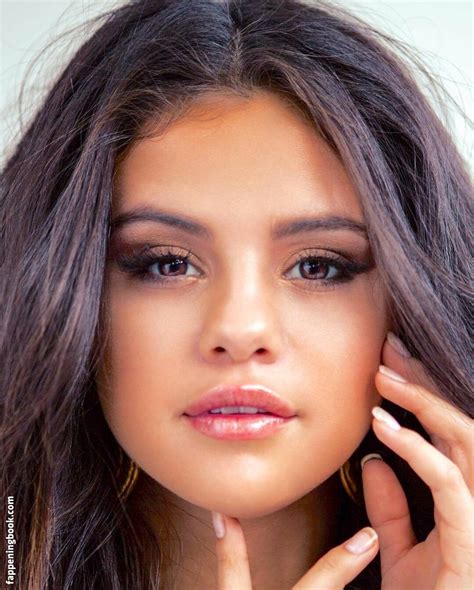 Selena Gomez Selena Gomez Nude Onlyfans Leaks The Fappening Photo Fappeningbook