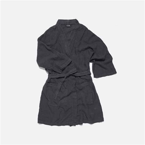 Linen Robe in 2021 | Linen robe, Linen, Brooklinen