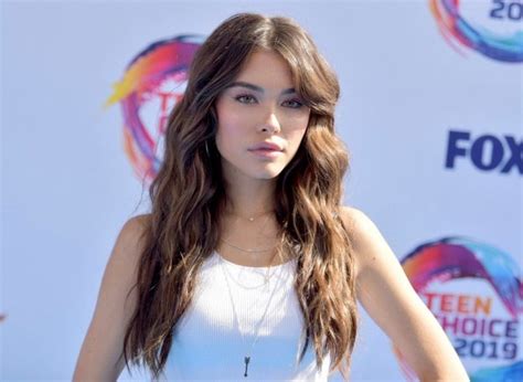 Madison Beer Sexy Legs At 2019 Teen Choice Awards The