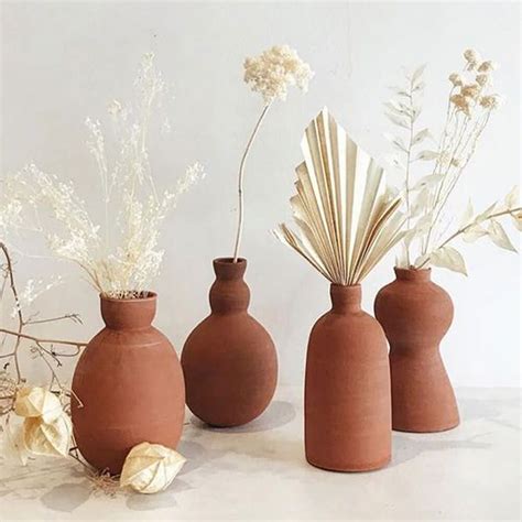 Maybe you would like to learn more about one of these? Vase en terre cuite terracotta | Tendance deco, Vases ...