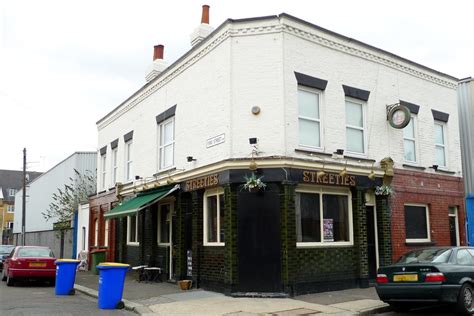 Streeties Canning Town E16 A Locals Pub In Canning Town Flickr