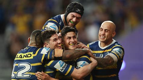 Check out our parramatta eels selection for the very best in unique or custom, handmade pieces from our signs shops. Parramatta Eels stars repay club legend Peter Sterling's ...