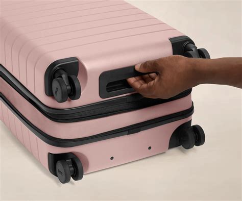 Away Large Flex Suitcase Review I Moved To Another Country And Fit