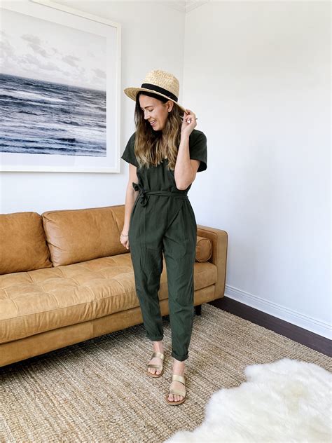 4 ways to style a jumpsuit natalie borton blog how to style jumpsuit photographer outfit