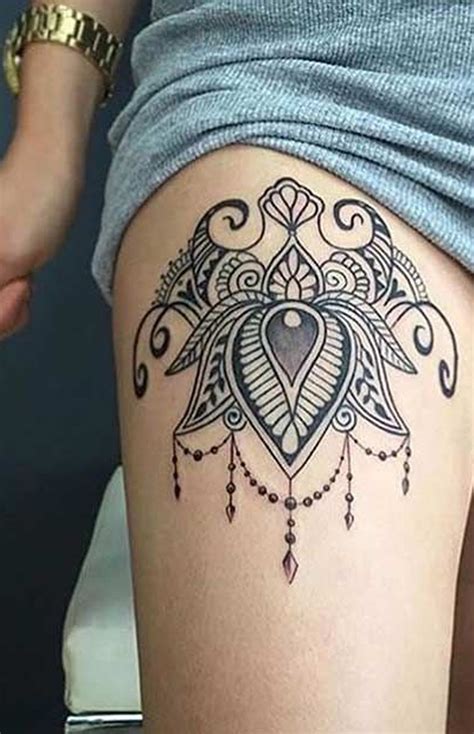 30 Trending Thigh Tattoo Ideas Mybodiart