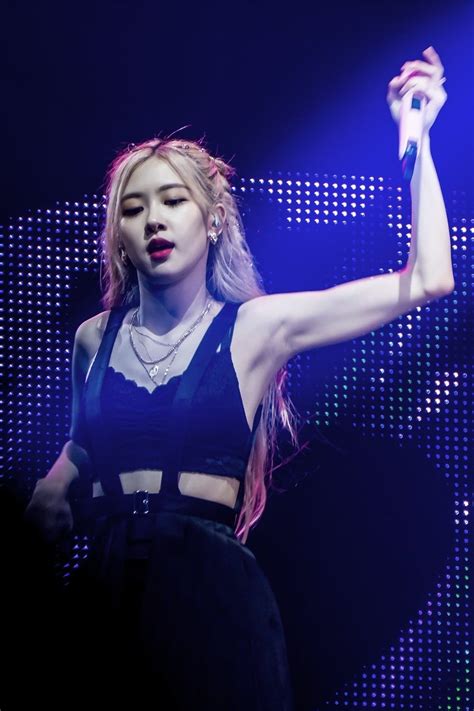 20 Times Blackpink’s Rosé Served Jaw Dropping Visuals In All Black Kpop Boo