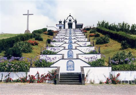 Obter informações acerca de imóveis e ver fotos. Retratos de Portugal: Vila Franca do Campo - Santuário de ...