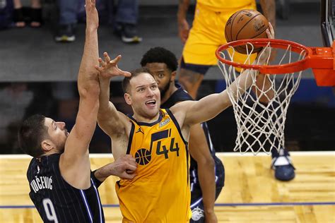 Nba Leading Jazz Rebound From Loss To Beat Magic Ap News