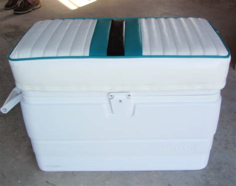 54 Qt Marine Igloo Cushion BB Upholstery