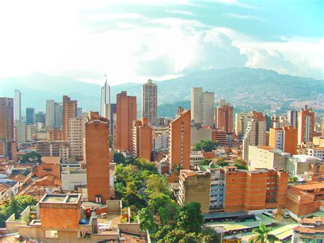 How To Self Guided City Tour Of Medellin Colombia For Under 5
