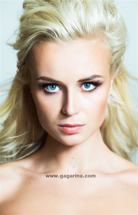 Полина гагарина — сияй со мной (single 2020). ESCKAZ - ESC 2015 - Polina Gagarina (Russia) / Полина ...