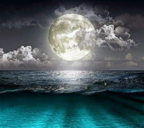 Full Moon Over Water 5b8