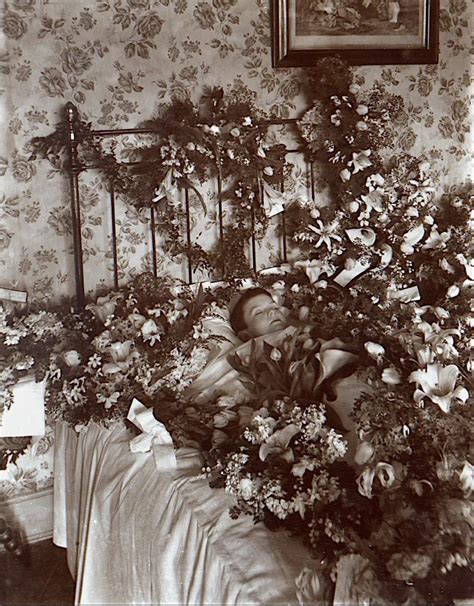 Post Mortem Photos Were Common In The Victorian Era — This Is A Photo