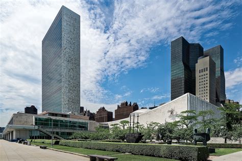 United Nations Headquarters Facades