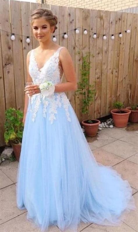 2021 Tulle Long Prom Dress With Appliques School Dance Dresses