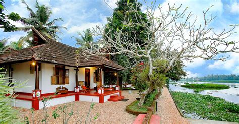 Enjoy a tranquil farm stay at cpirit country haven in beautiful stone cottages in dullstroom. 7 Plantation resorts in Kerala you must know about