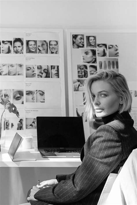 183,312 likes · 35 talking about this. An organised life with Lara Worthington from the base ...