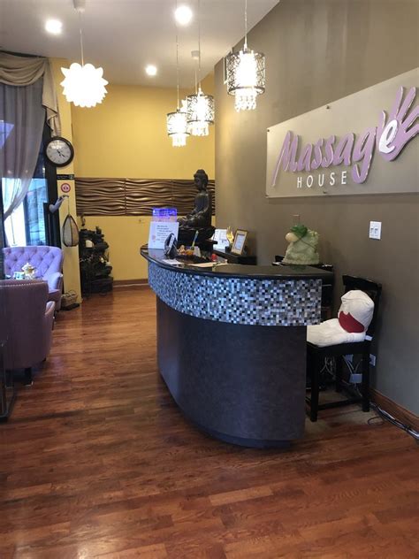Massage House 36 Photos And 238 Reviews 2405 N Clybourn Ave Chicago Illinois Day Spas