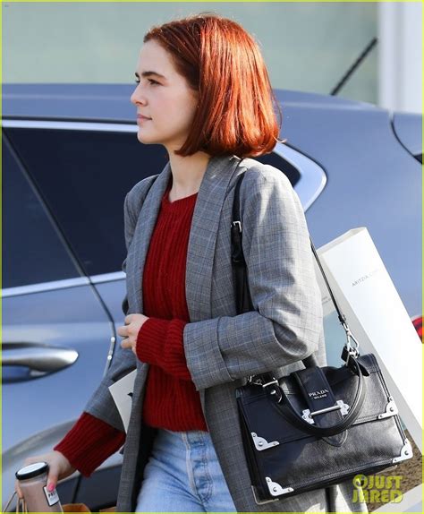 Zoey Deutch Steps Out With New Red Bob Haircut See The Pics Photo 4177458 Chris Mcmillan