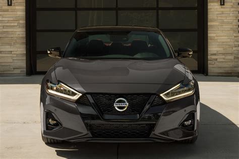 2021 Nissan Maxima Review Trims Specs Price New Interior Features